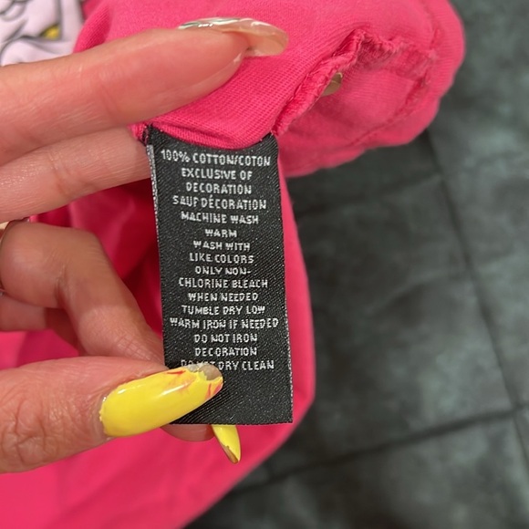 🔥Warner Bros. Pink Lola Bunny T-Shirt🔥 - Picture 5 of 7